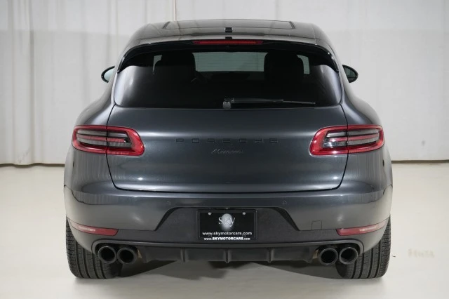 2018 Porsche Macan - Image 13 of 21