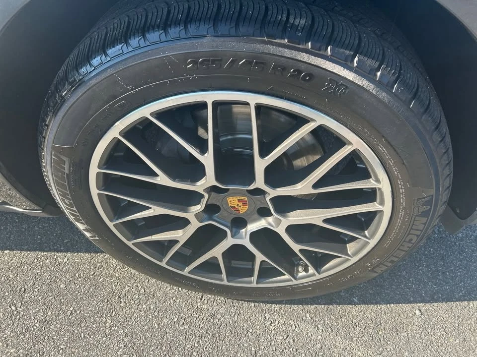 2018 Porsche Macan - Image 8 of 20