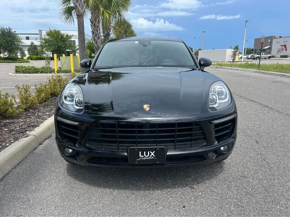 2018 Porsche Macan - Image 2 of 9