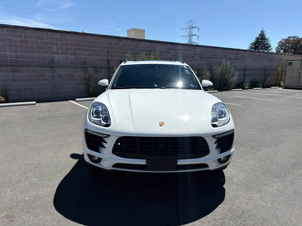 2018 Porsche Macan - Image 2 of 19