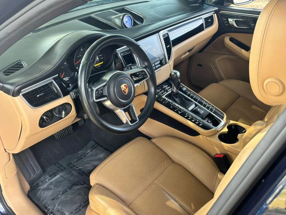 2018 Porsche Macan - Image 7 of 10