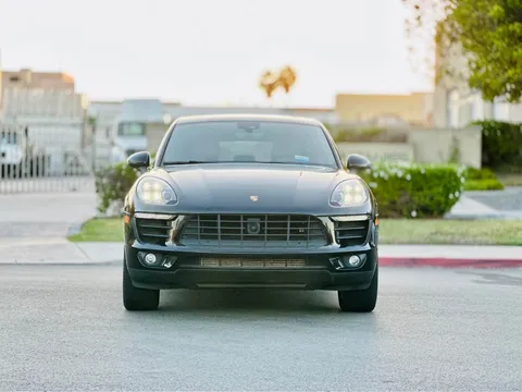 2018 Porsche Macan - Image 3 of 20