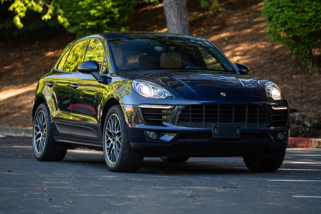 2018 Porsche Macan - Image 16 of 31