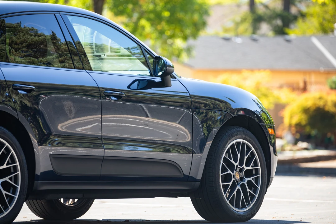 2018 Porsche Macan - Image 21 of 31