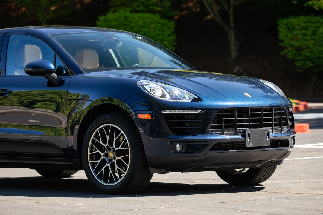 2018 Porsche Macan - Image 22 of 31