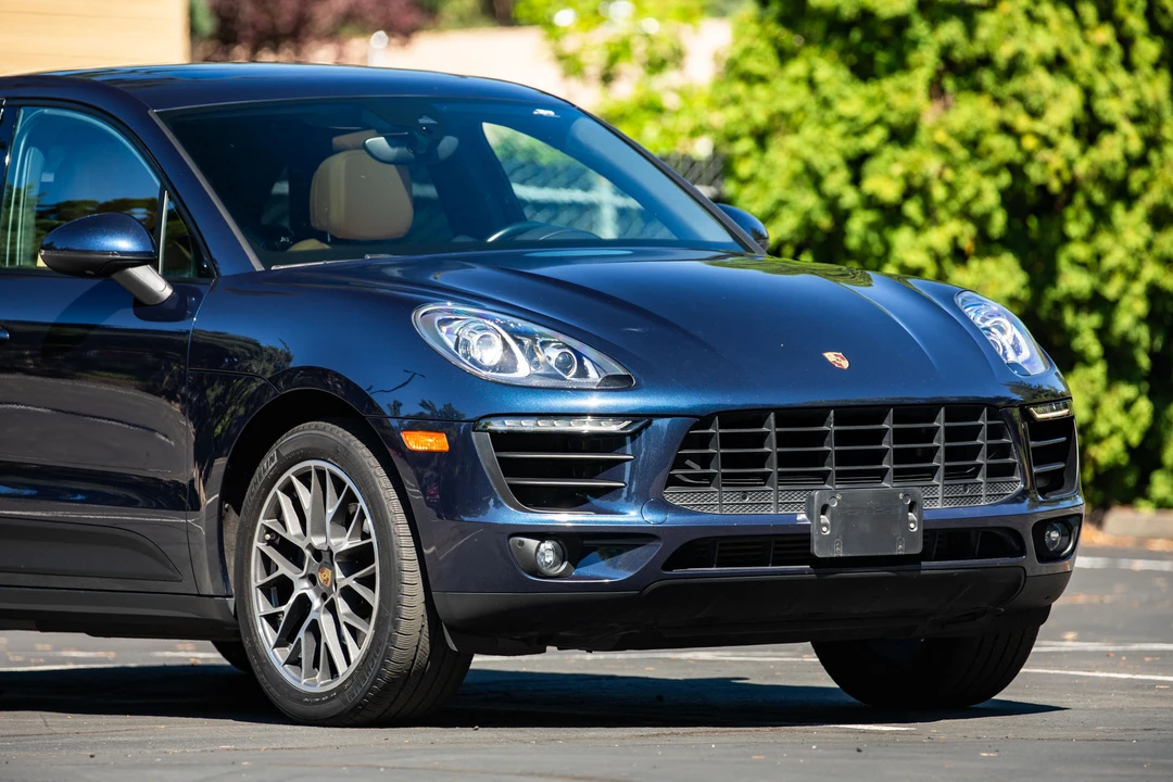 2018 Porsche Macan - Image 26 of 31