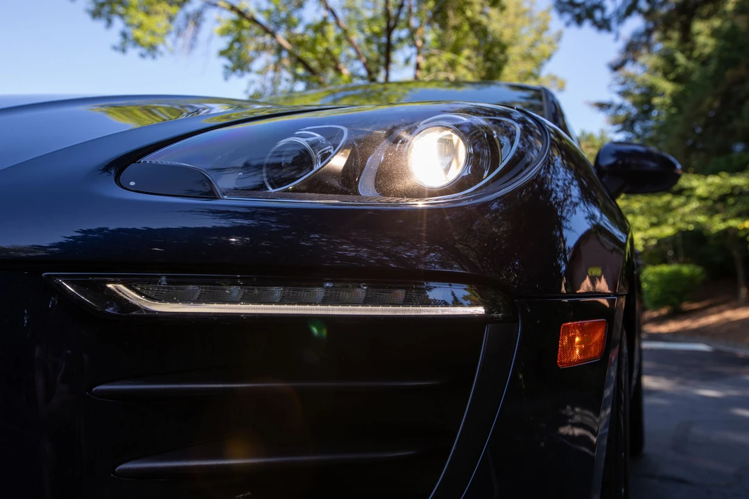 2018 Porsche Macan - Image 27 of 31