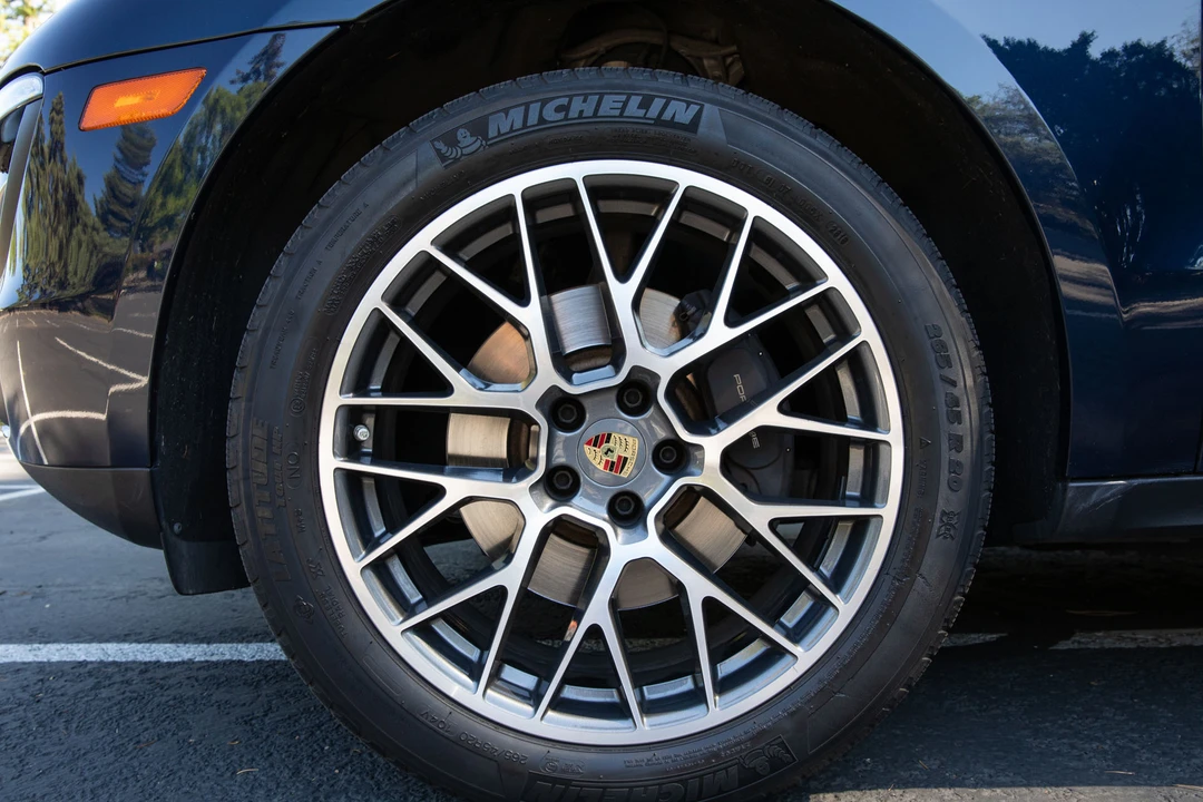 2018 Porsche Macan - Image 30 of 31