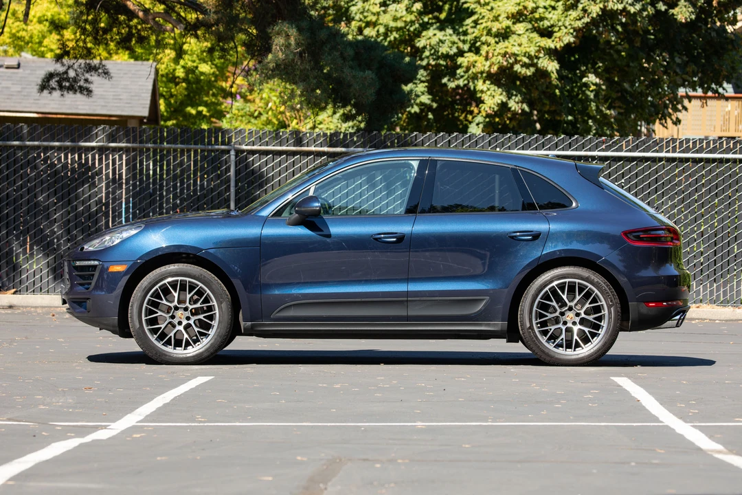 2018 Porsche Macan - Image 3 of 31