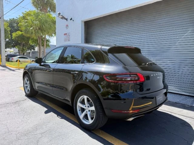 2018 Porsche Macan - Image 4 of 20