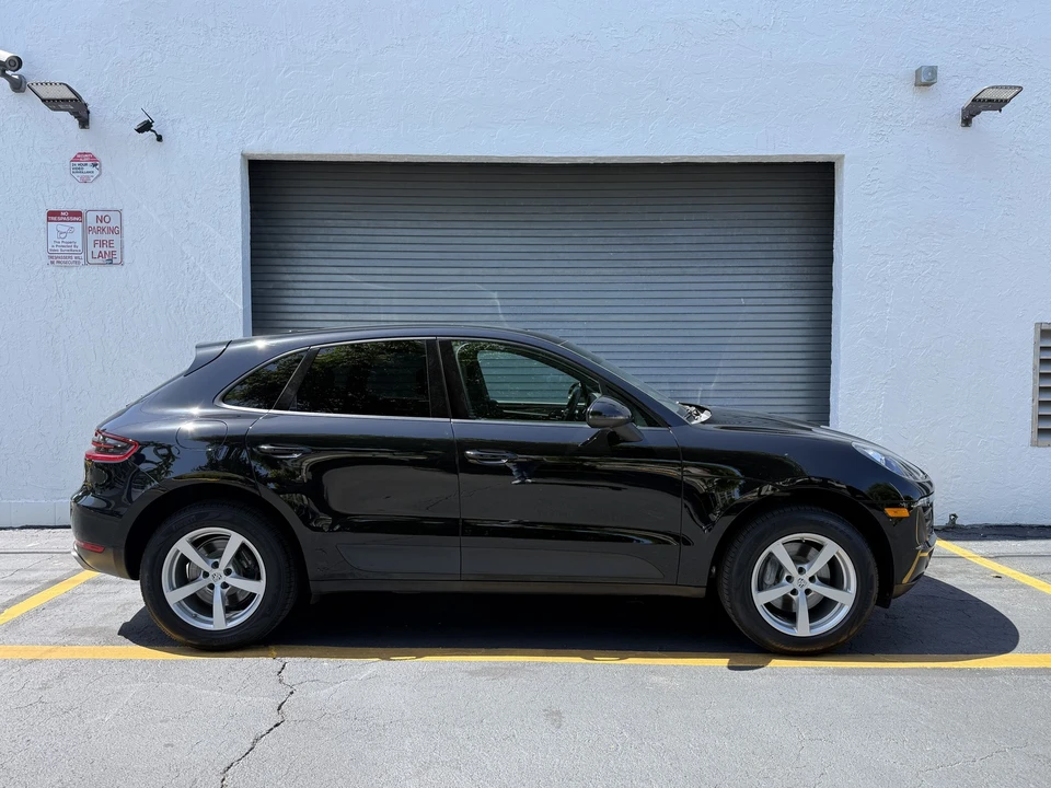 2018 Porsche Macan - Image 5 of 16