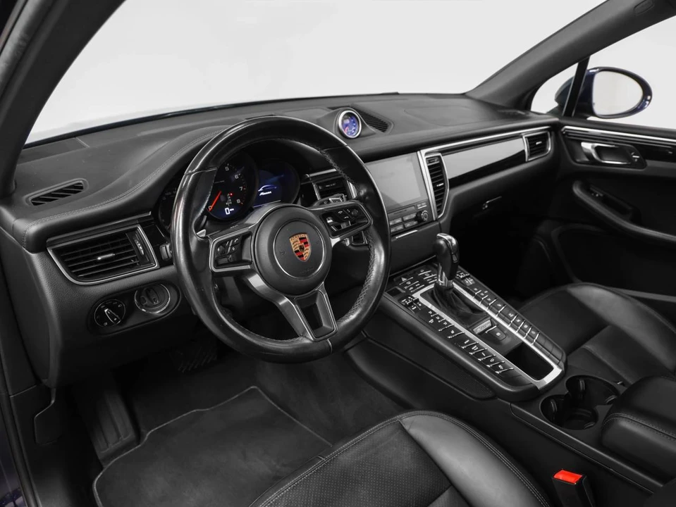 2018 Porsche Macan - Image 4 of 5