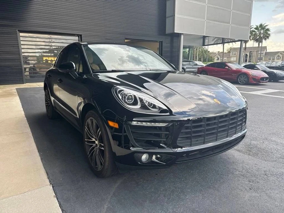 2018 Porsche Macan - Image 4 of 5