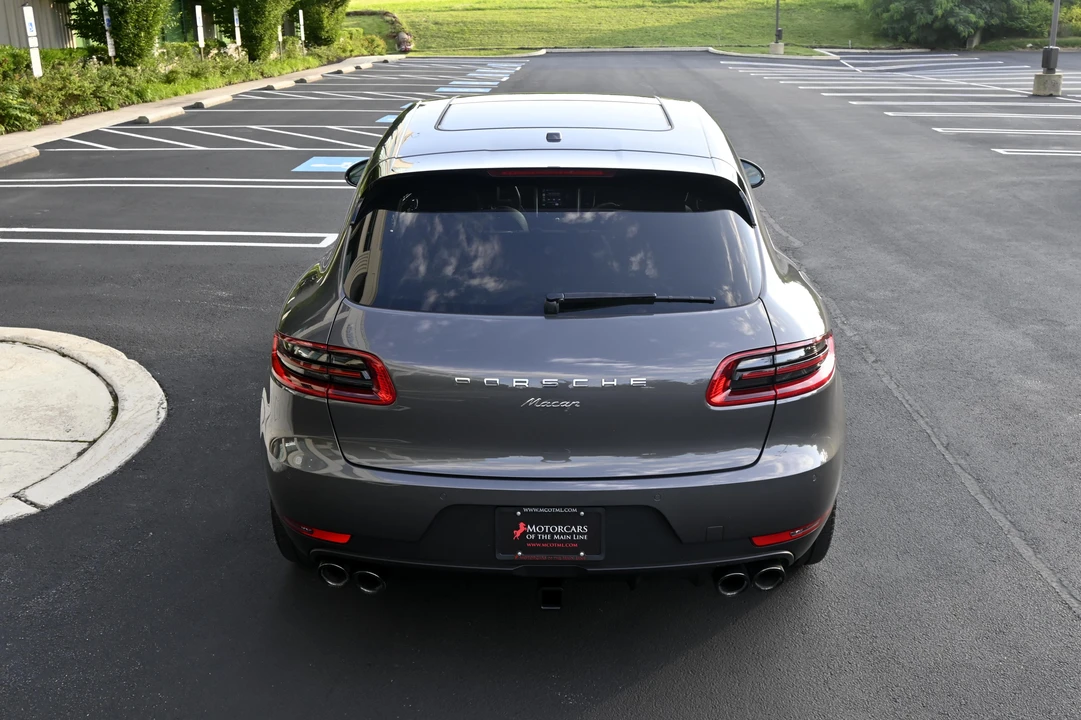 2018 Porsche Macan - Image 21 of 31