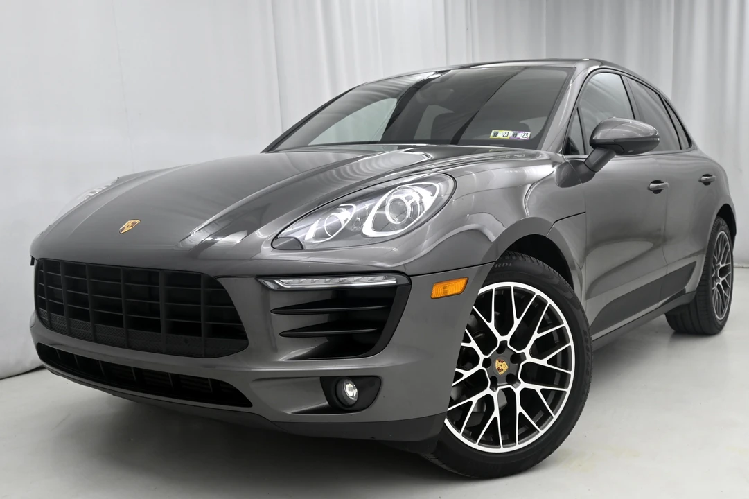 2018 Porsche Macan - Image 10 of 31