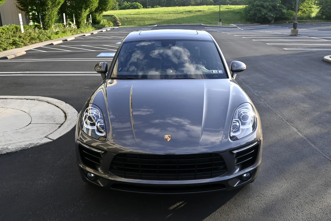 2018 Porsche Macan - Image 6 of 31