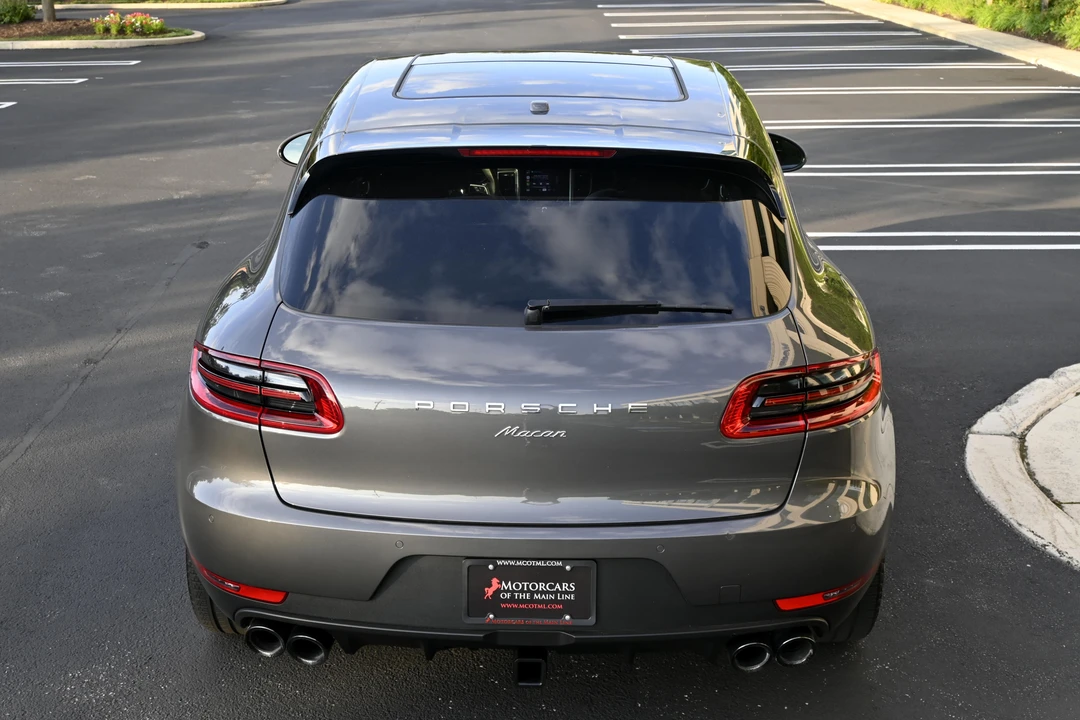 2018 Porsche Macan - Image 22 of 31