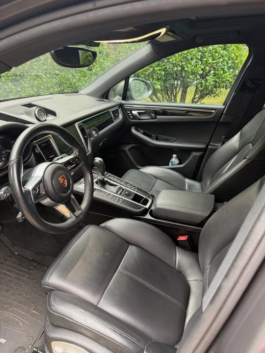 2018 Porsche Macan - Image 7 of 10
