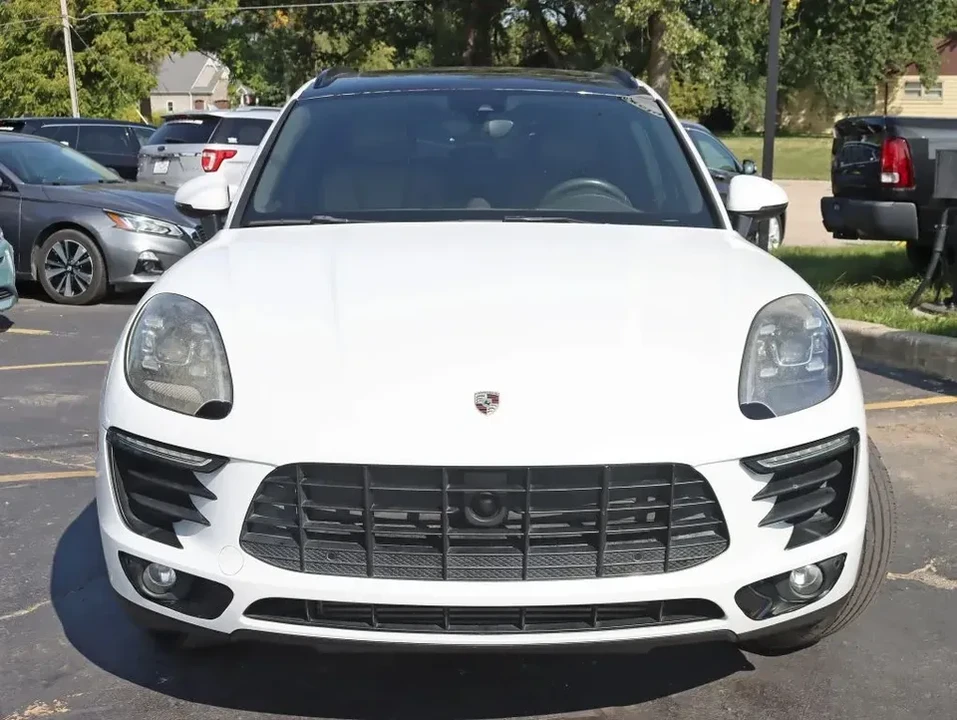 2018 Porsche Macan - Image 6 of 20