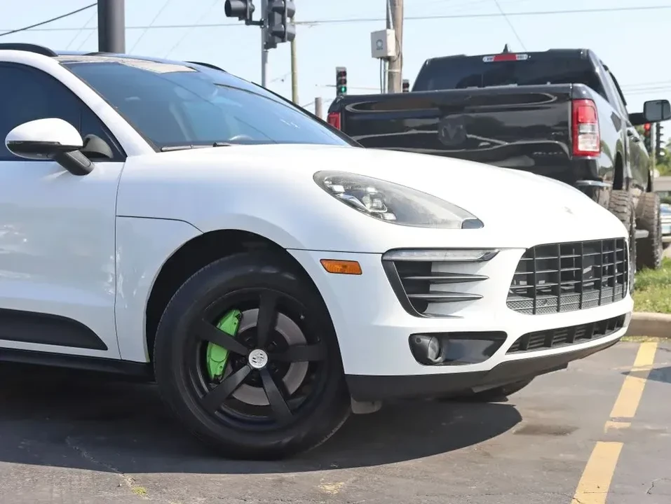 2018 Porsche Macan - Image 3 of 20
