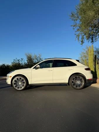 2018 Porsche Macan - Image 2 of 10