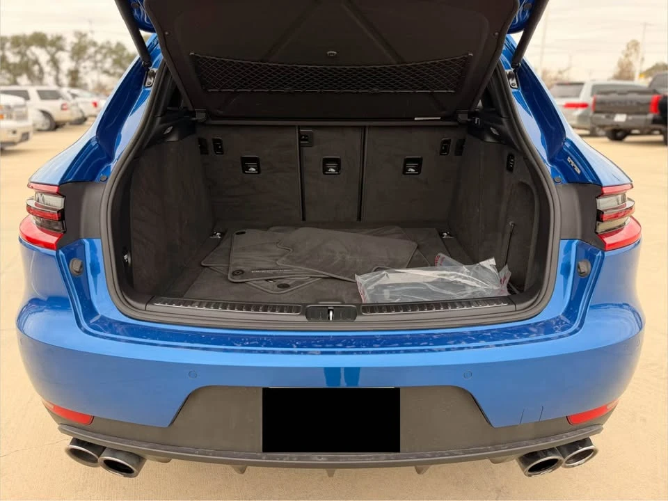 2018 Porsche Macan - Image 3 of 11