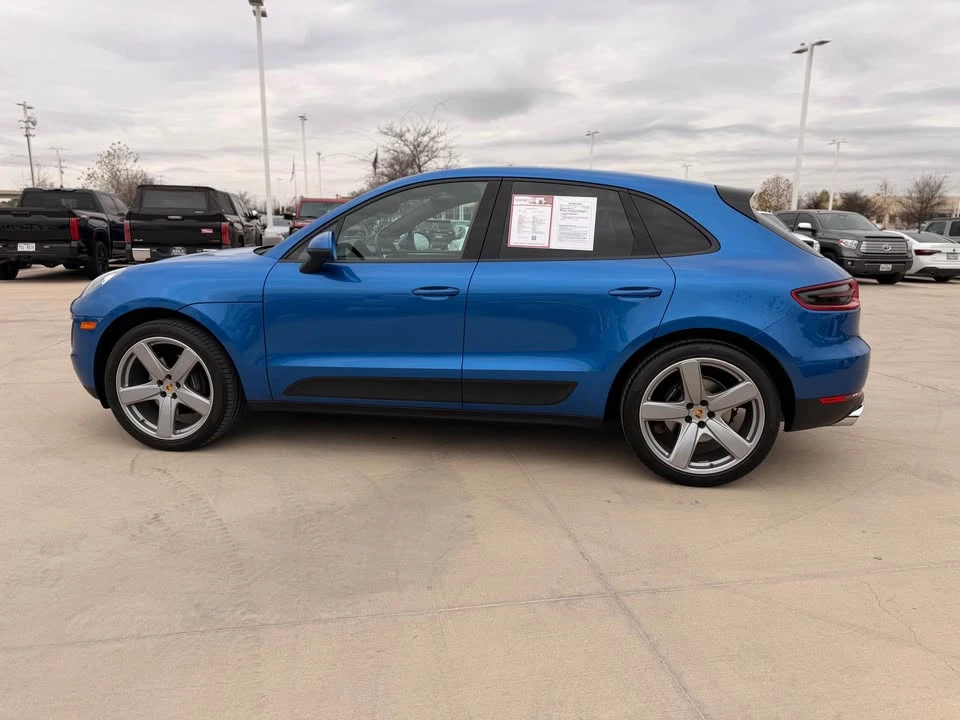 2018 Porsche Macan - Image 10 of 11