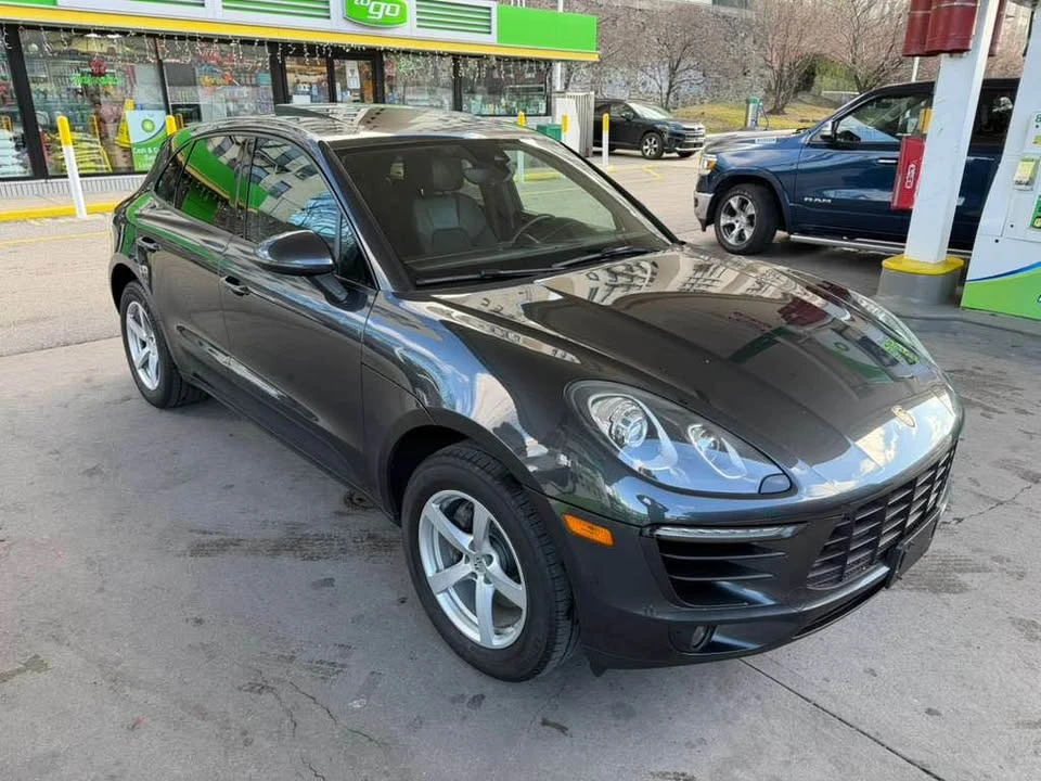 2018 Porsche Macan - Image 2 of 12