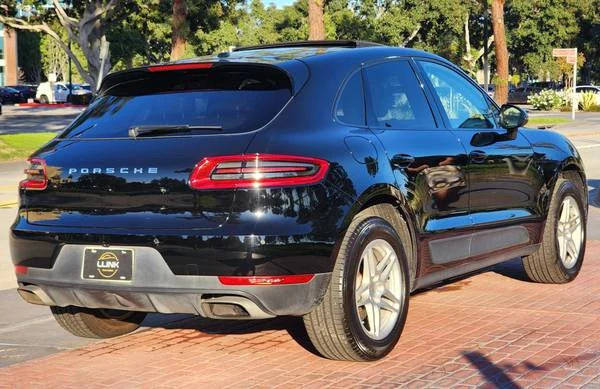 2018 Porsche Macan - Image 7 of 21