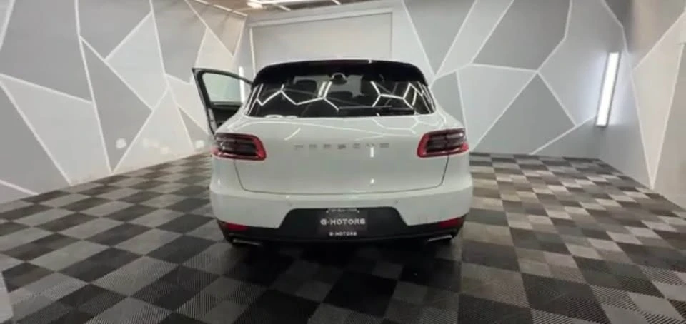 2018 Porsche Macan - Image 3 of 6