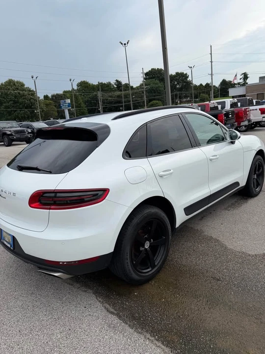 2018 Porsche Macan - Image 4 of 12
