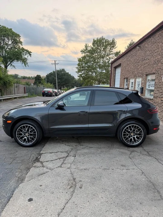 2018 Porsche Macan - Image 6 of 18