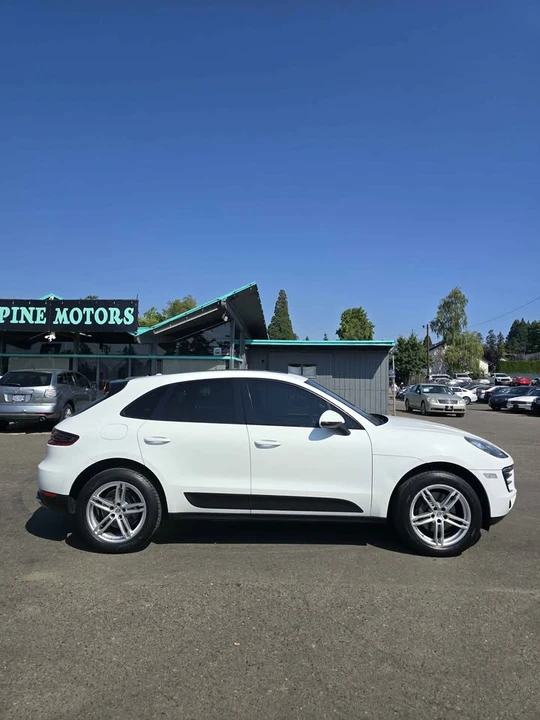 2018 Porsche Macan - Image 6 of 17