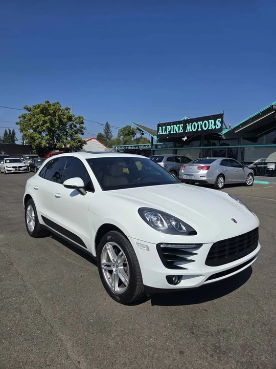 2018 Porsche Macan - Image 7 of 17