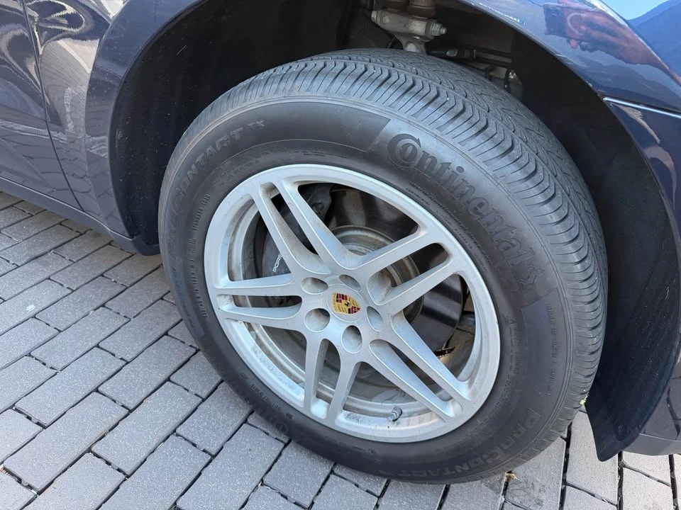 2018 Porsche Macan - Image 15 of 15
