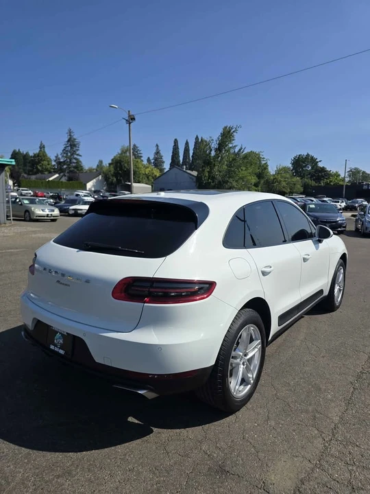 2018 Porsche Macan - Image 5 of 17