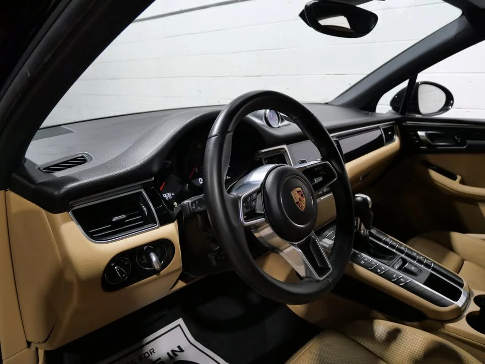 2018 Porsche Macan - Image 7 of 20