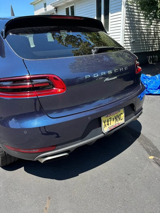 2018 Porsche Macan - Image 2 of 6