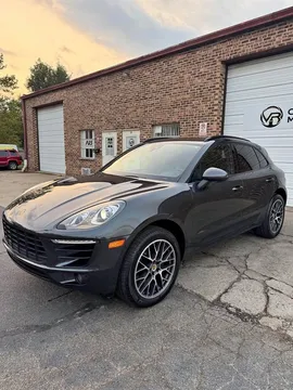 2018 Porsche Macan Macan