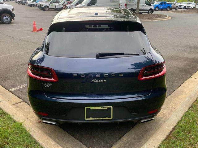 2018 Porsche Macan - Image 5 of 12