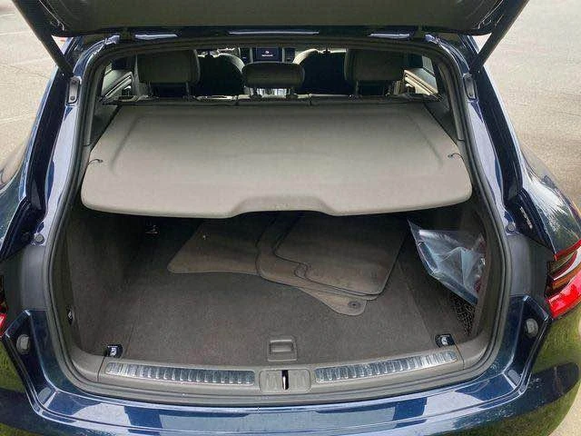 2018 Porsche Macan - Image 9 of 12