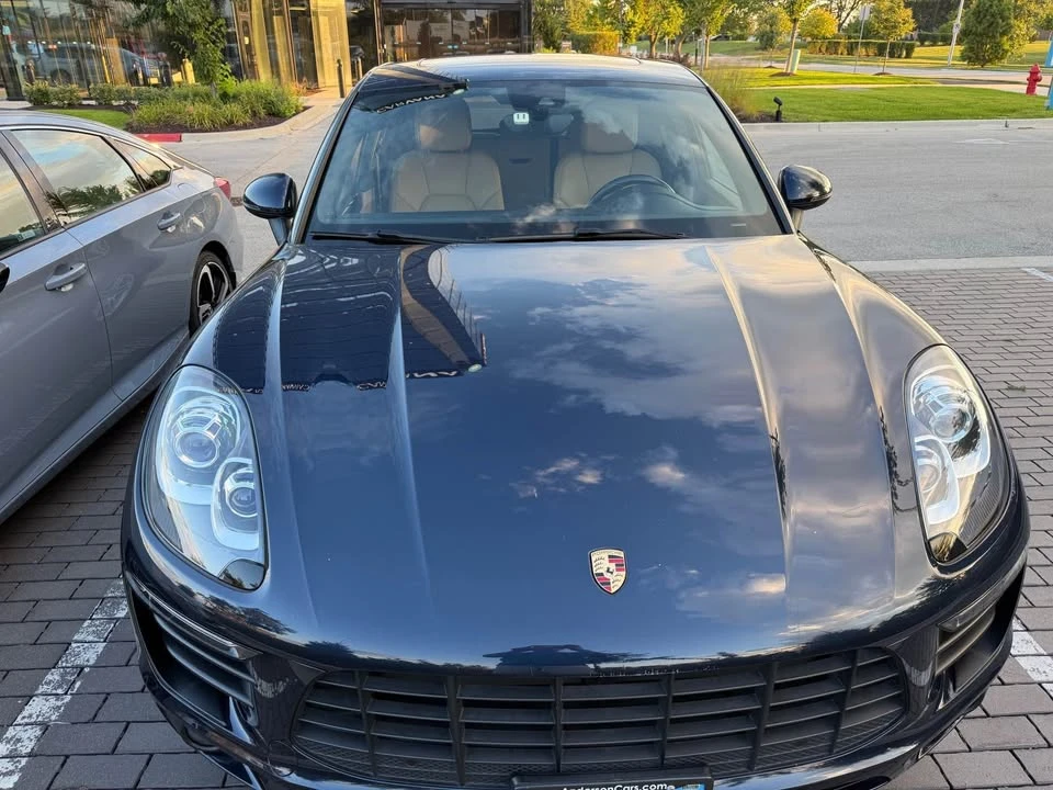 2018 Porsche Macan - Image 2 of 15