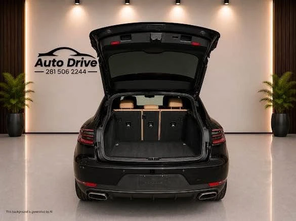 2018 Porsche Macan - Image 13 of 13