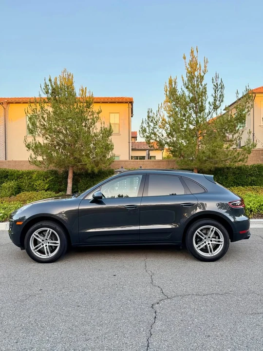 2018 Porsche Macan - Image 7 of 19