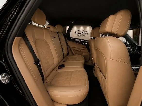 2018 Porsche Macan - Image 7 of 13