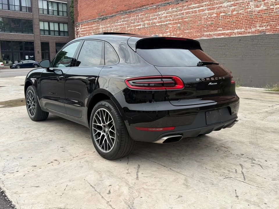 2018 Porsche Macan - Image 7 of 20