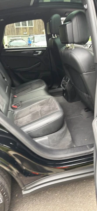 2018 Porsche Macan - Image 19 of 20