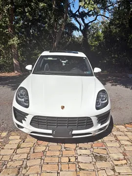 2018 Porsche Macan Macan
