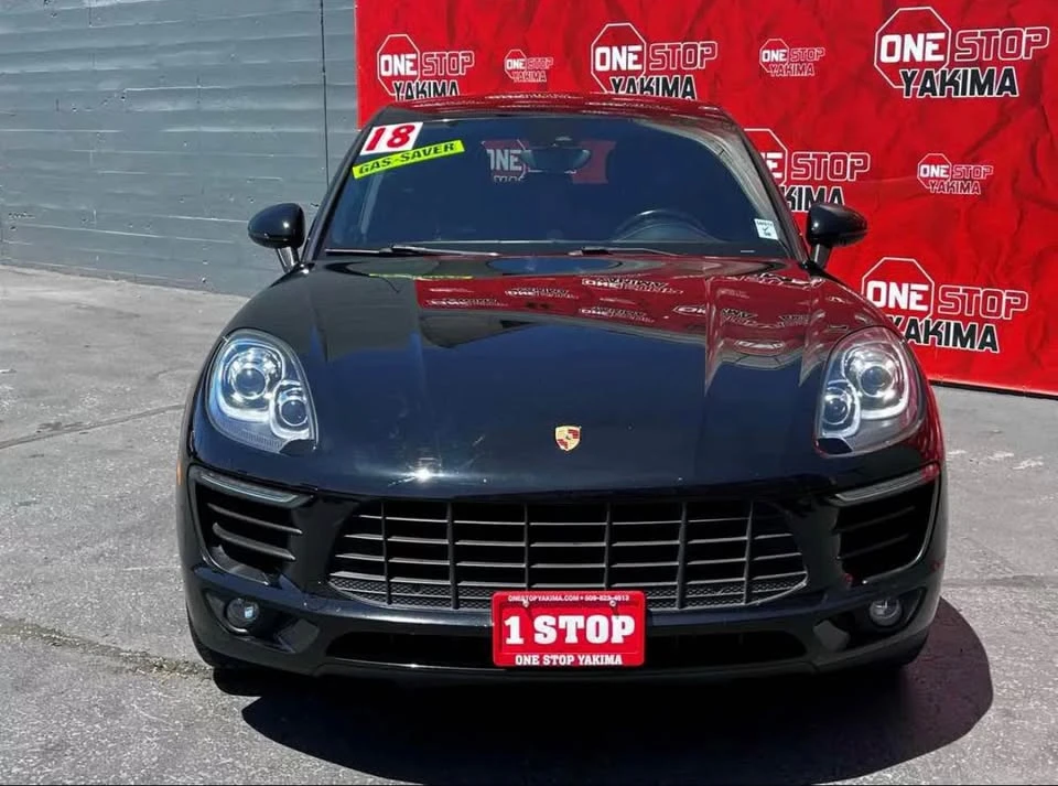 2018 Porsche Macan - Image 2 of 14