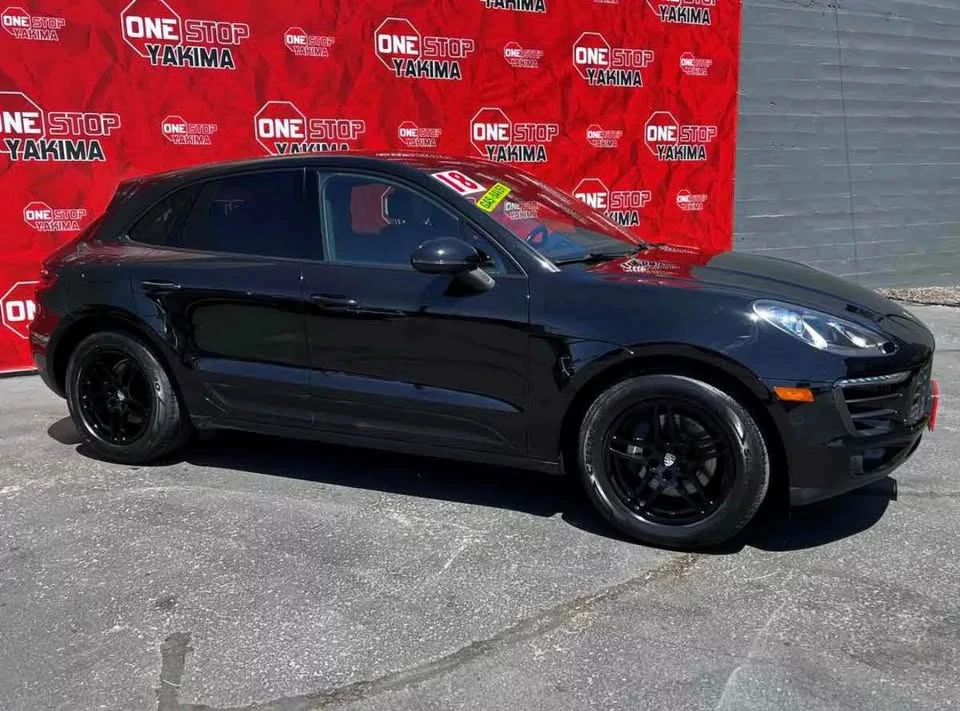 2018 Porsche Macan - Image 4 of 14